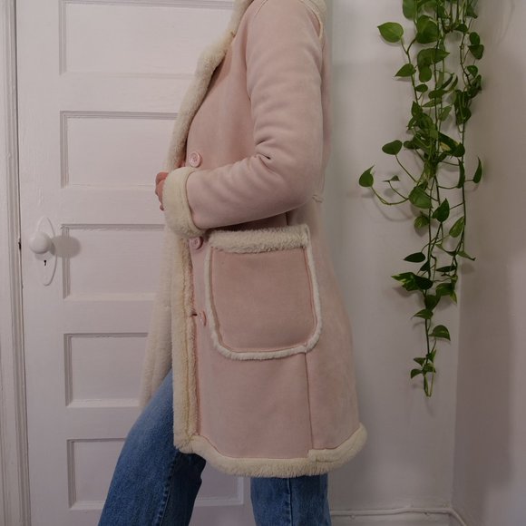 Gorgeous soft pink coat - Picture 5 of 16